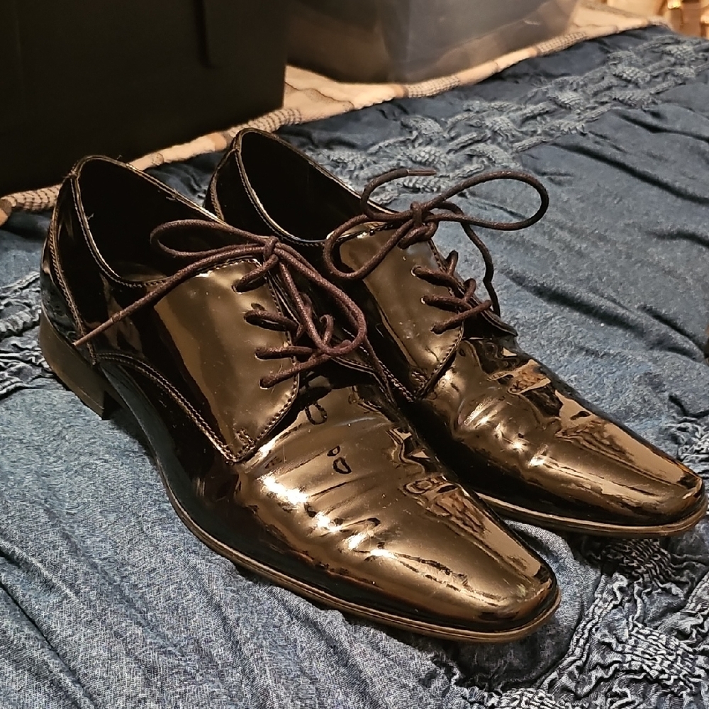 Calvin Klein Collection Glossy Black Oxfords
